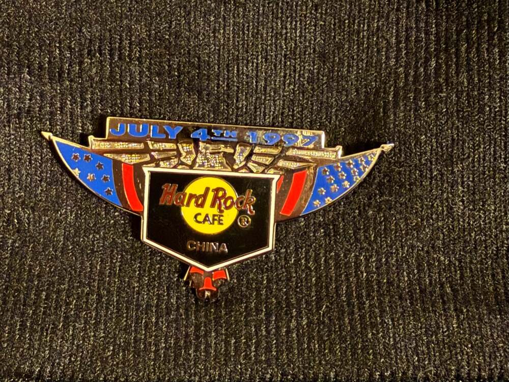 Hard Rock Cafe China July 4th 1997 Pin
